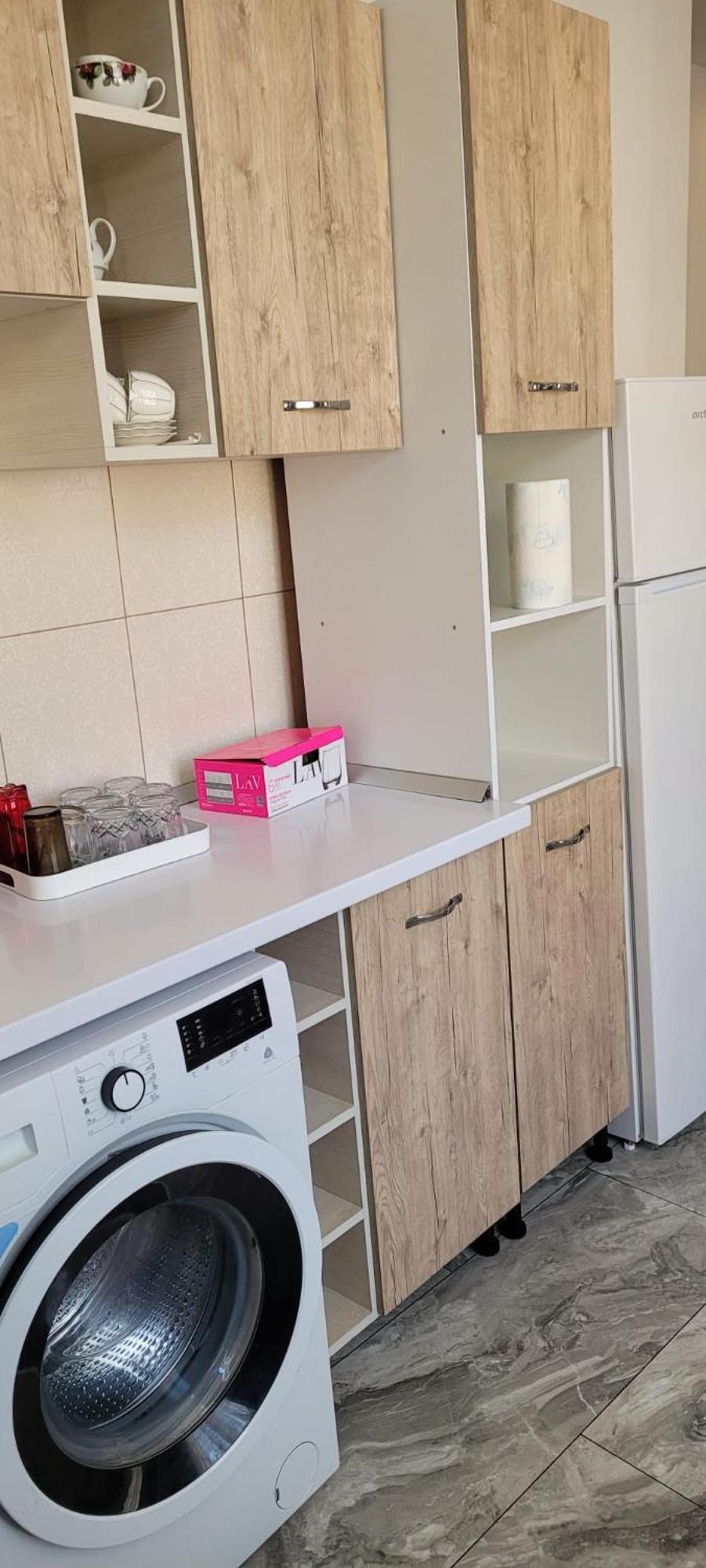 Casa Iris Leilighet Iasi Eksteriør bilde